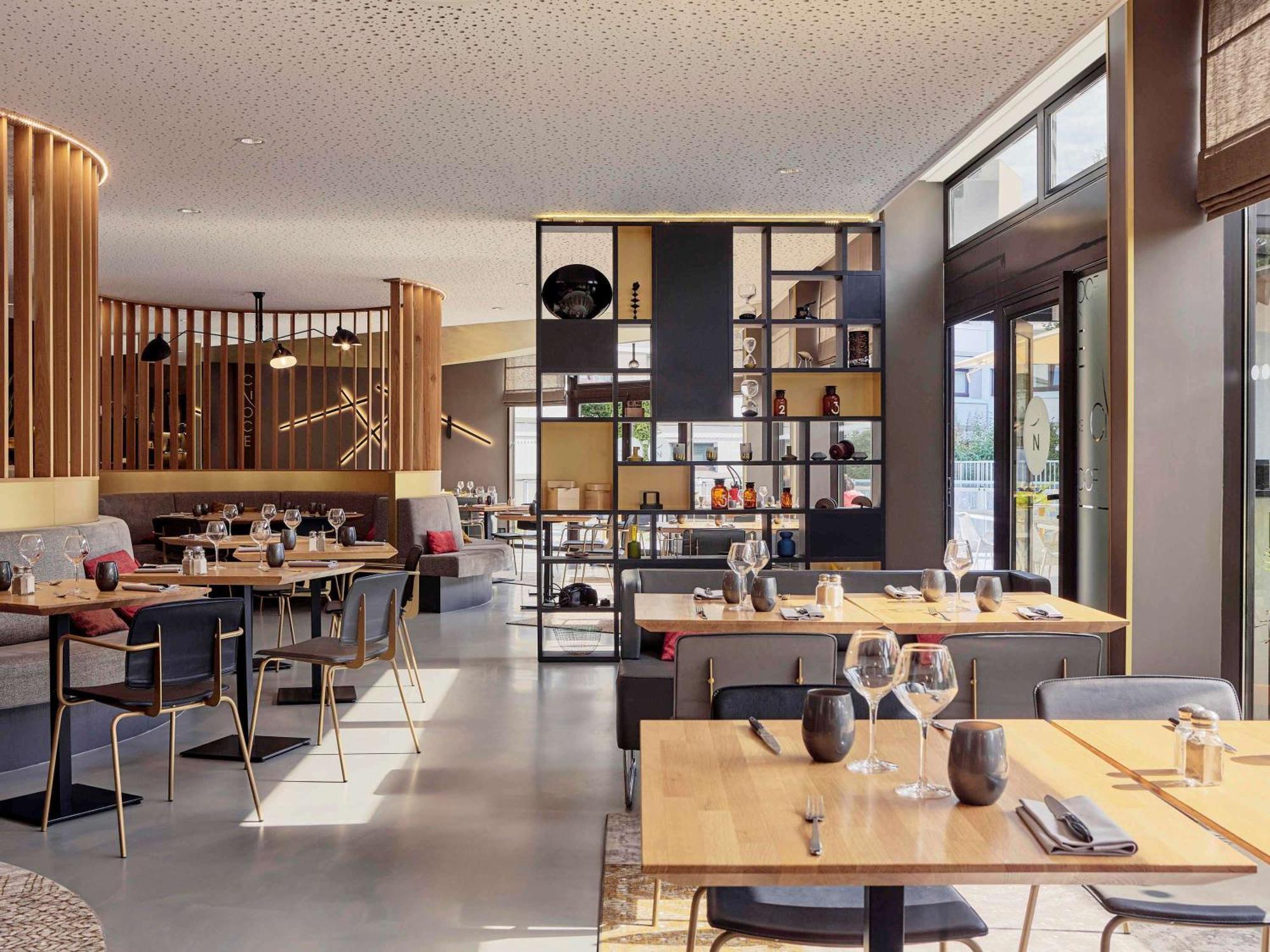 Novotel Marne La Vallee Collégien Exteriör bild